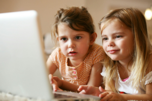 Limit Screen Use in Children Under Six, says Psychologist