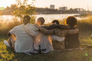 Fulfilling friendships boost health and wellbeing, further suggests a new global study